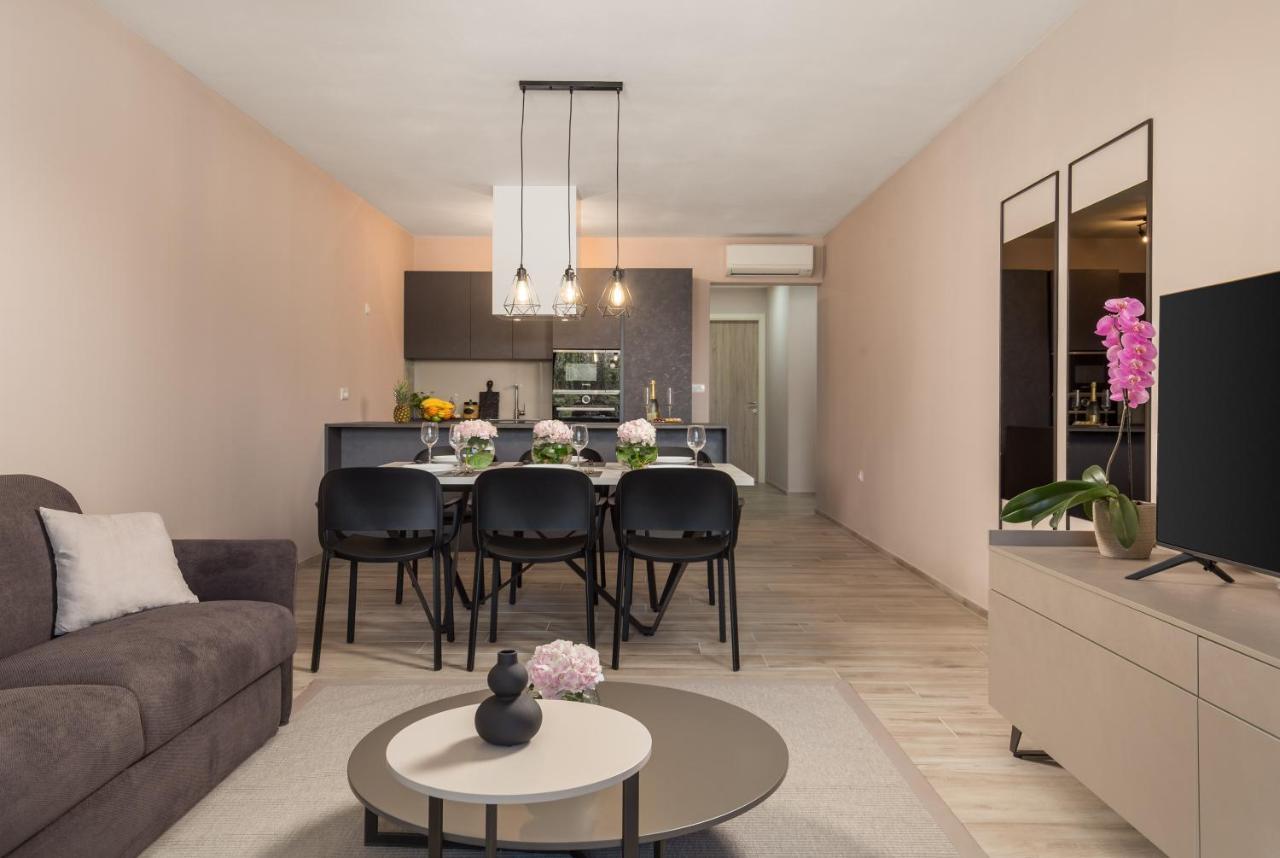 Apartment Hana 普耶斯察纳乌瓦拉 外观 照片